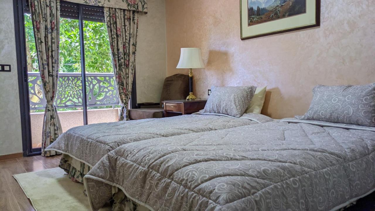 Hotel La Chambotte Imouzzer du Kandar Екстериор снимка